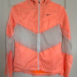Nike Light Windbreaker
